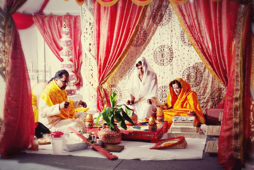 Wedding photography for Indian weddings
