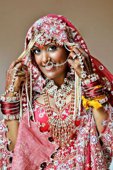 Indian Red wedding outfits